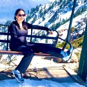 Meet your Posher, Emily